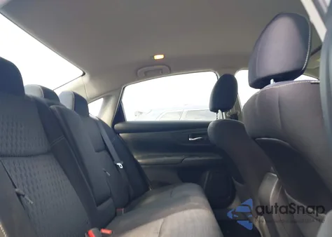 2016 Nissan Altima 2.5 S из США, поврежденный, VIN 1N4AL3AP1GN383717